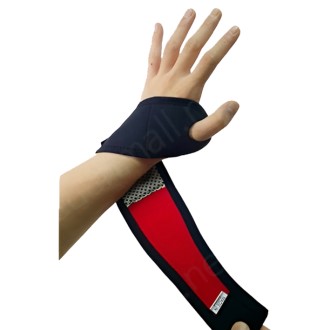 �丣���� ���̿� �߿� �ո�ȣ�� 